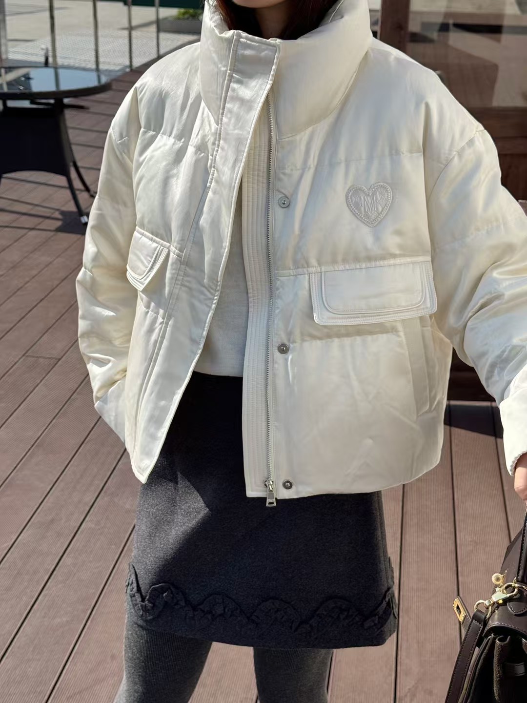 onones高端女装2025小众设计款立领羽绒服女气质短款真丝鹅绒服