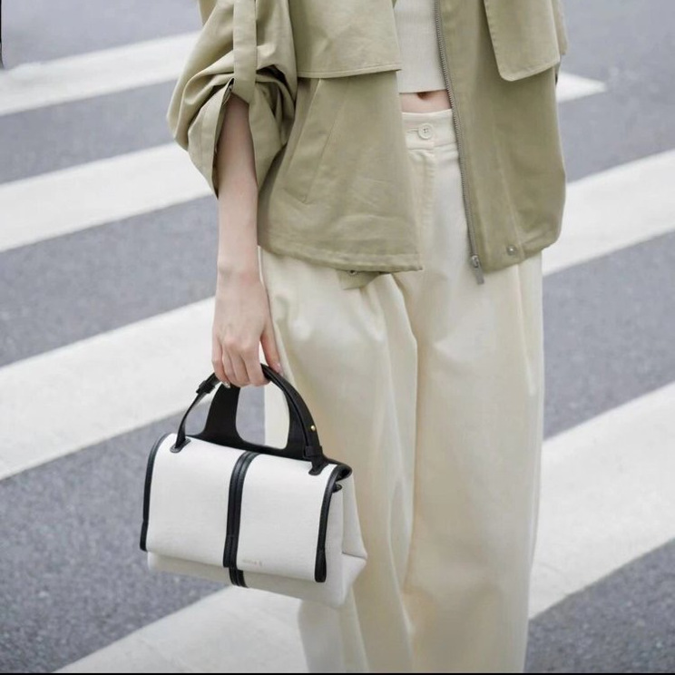 宽松斜纹立领浅绿色棉丝夹克