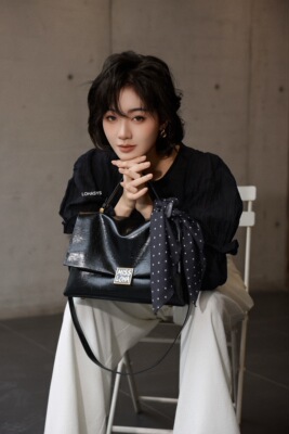 高级感女包乐花惜时邮差包丝巾