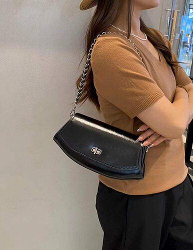 美缇女包小马鞍链条油蜡单肩斜挎