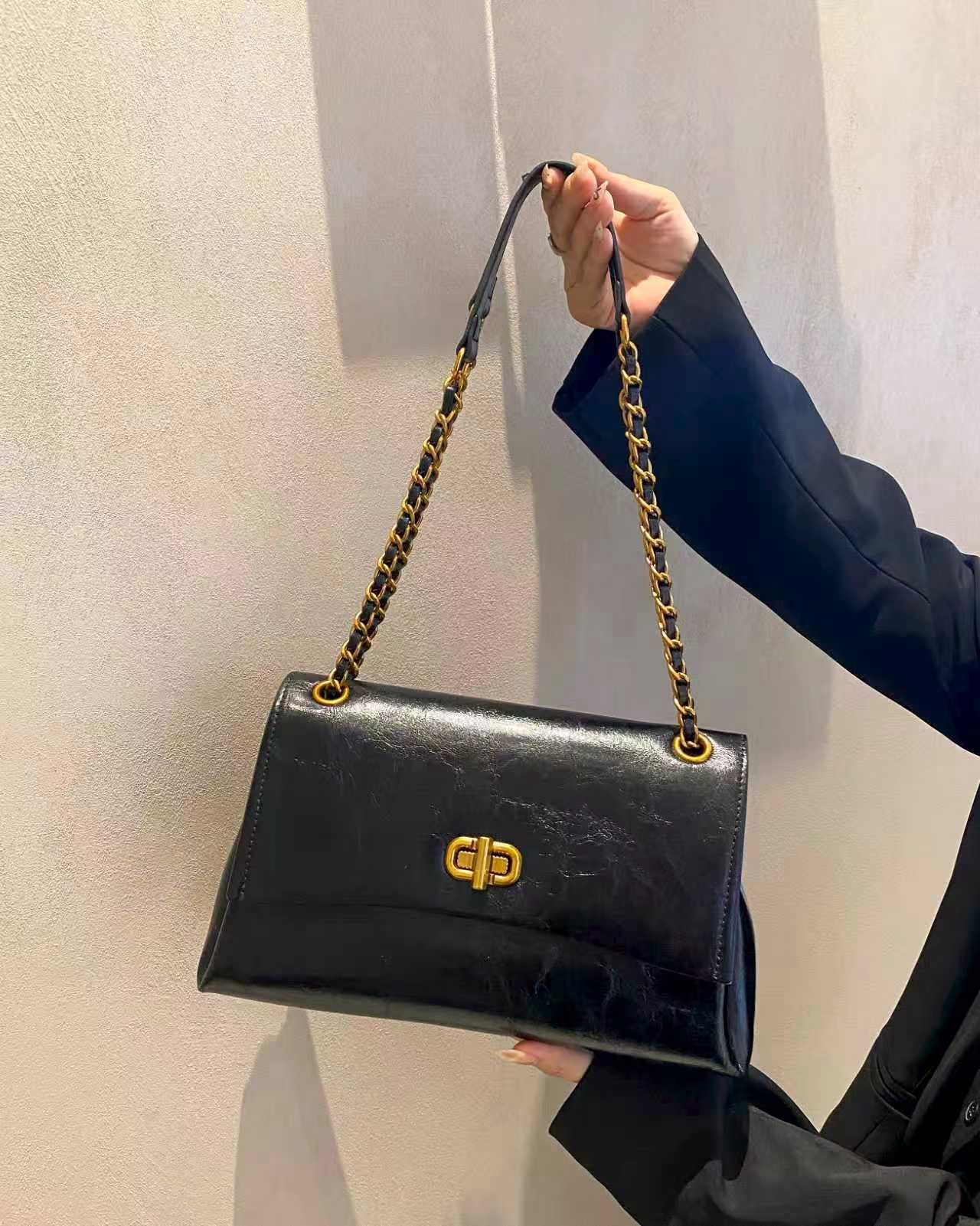 美缇女包油蜡链条单肩斜挎百搭潮