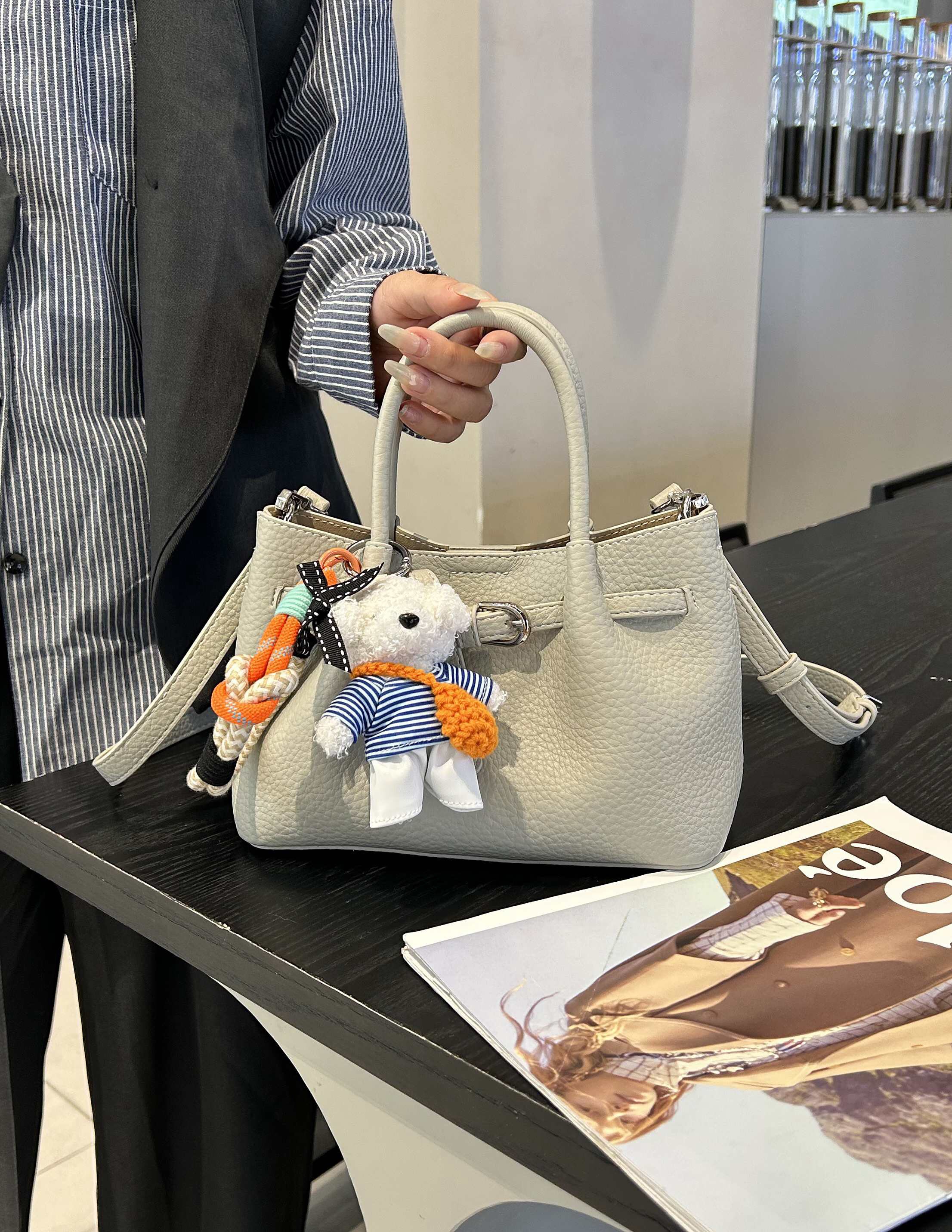 美缇2026新款女包高级感荔枝纹手提小包包时尚百搭单肩斜挎包休闲