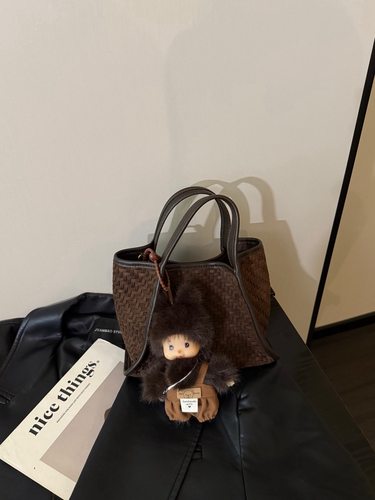 同丰女包小麂皮绒编织手提斜挎潮