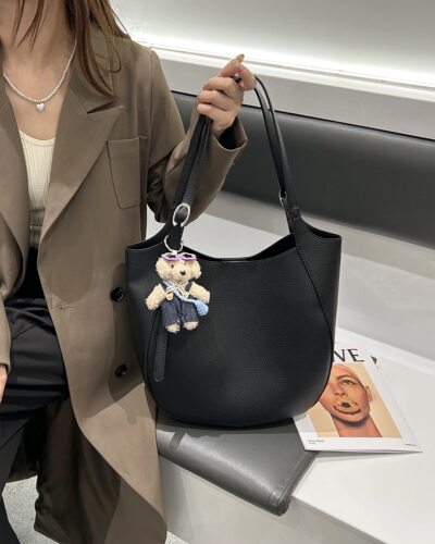 美缇女包大容量荔枝纹单肩腋下潮