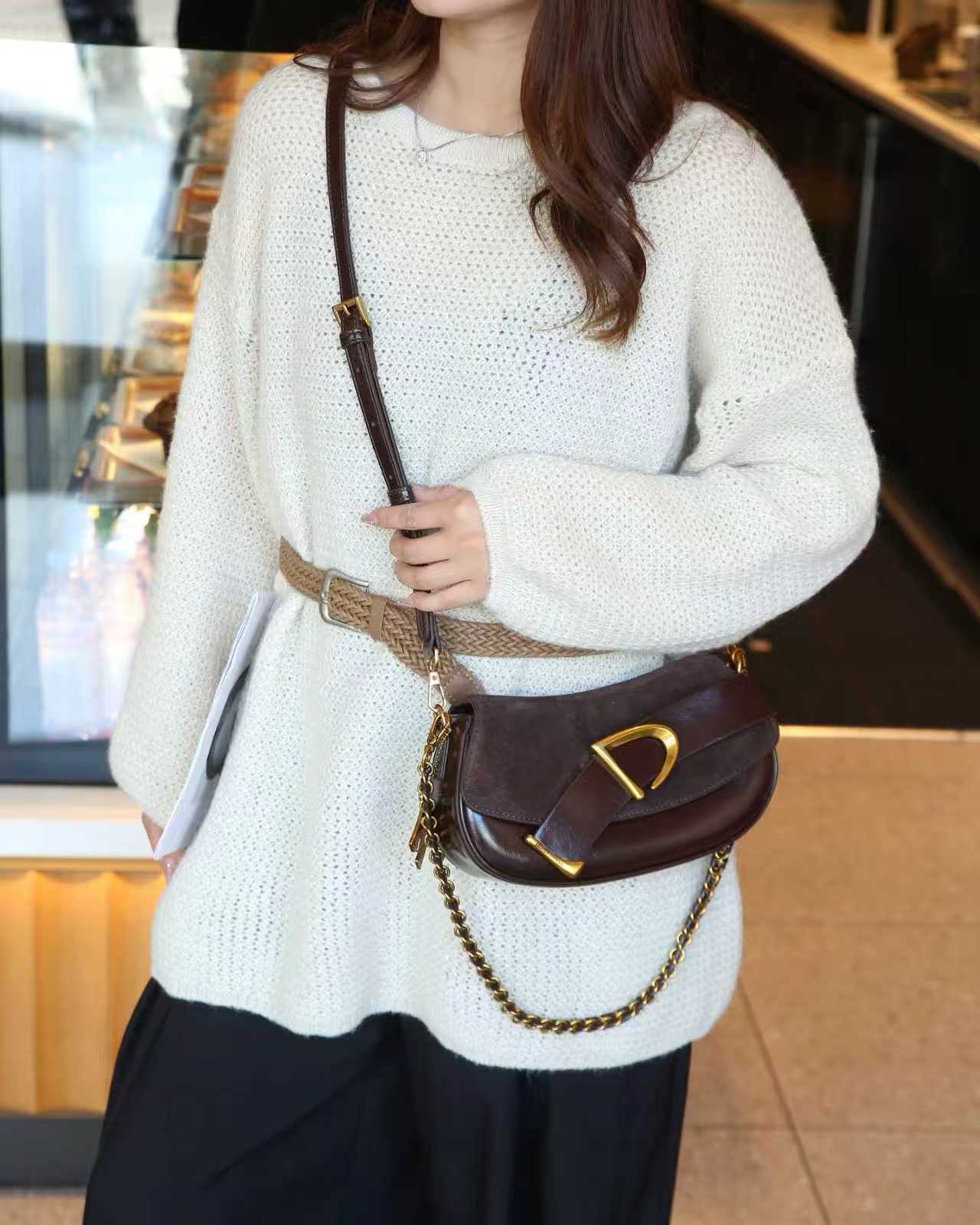 美缇女包小油蜡磨砂皮链条斜挎潮