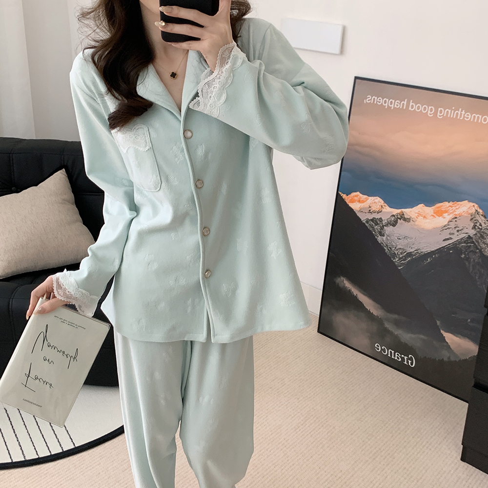 秋冬韩版可爱蝴蝶磨毛德绒睡衣女款冬季保暖家居服2025新款可外穿