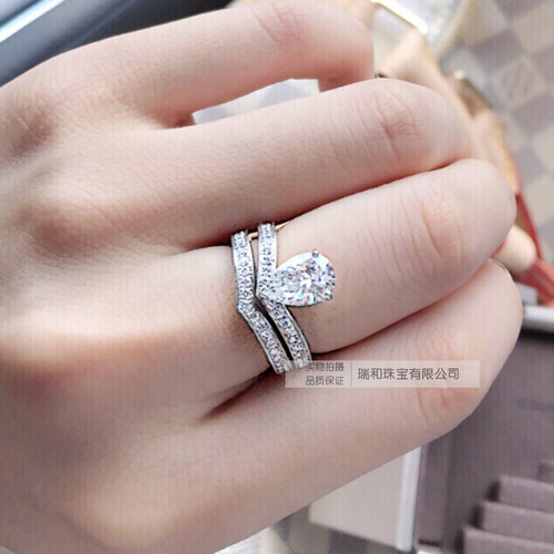 珠宝一克拉求婚水滴形钻石定制