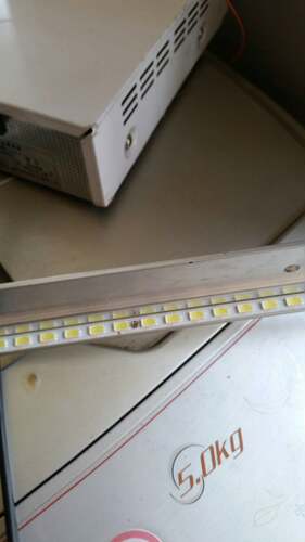 总长84CM 我们配套好 送升压板 各种品牌都通用,只要提供灯条长度