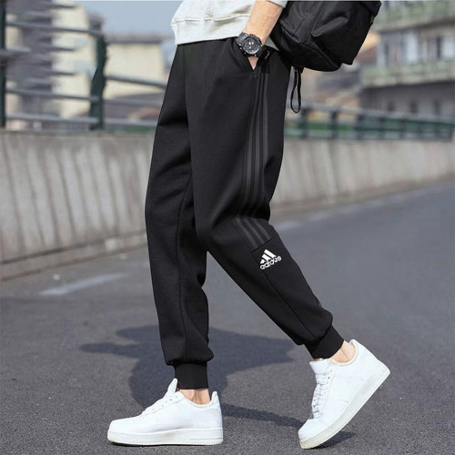 Adidas拉链口袋长裤运动裤