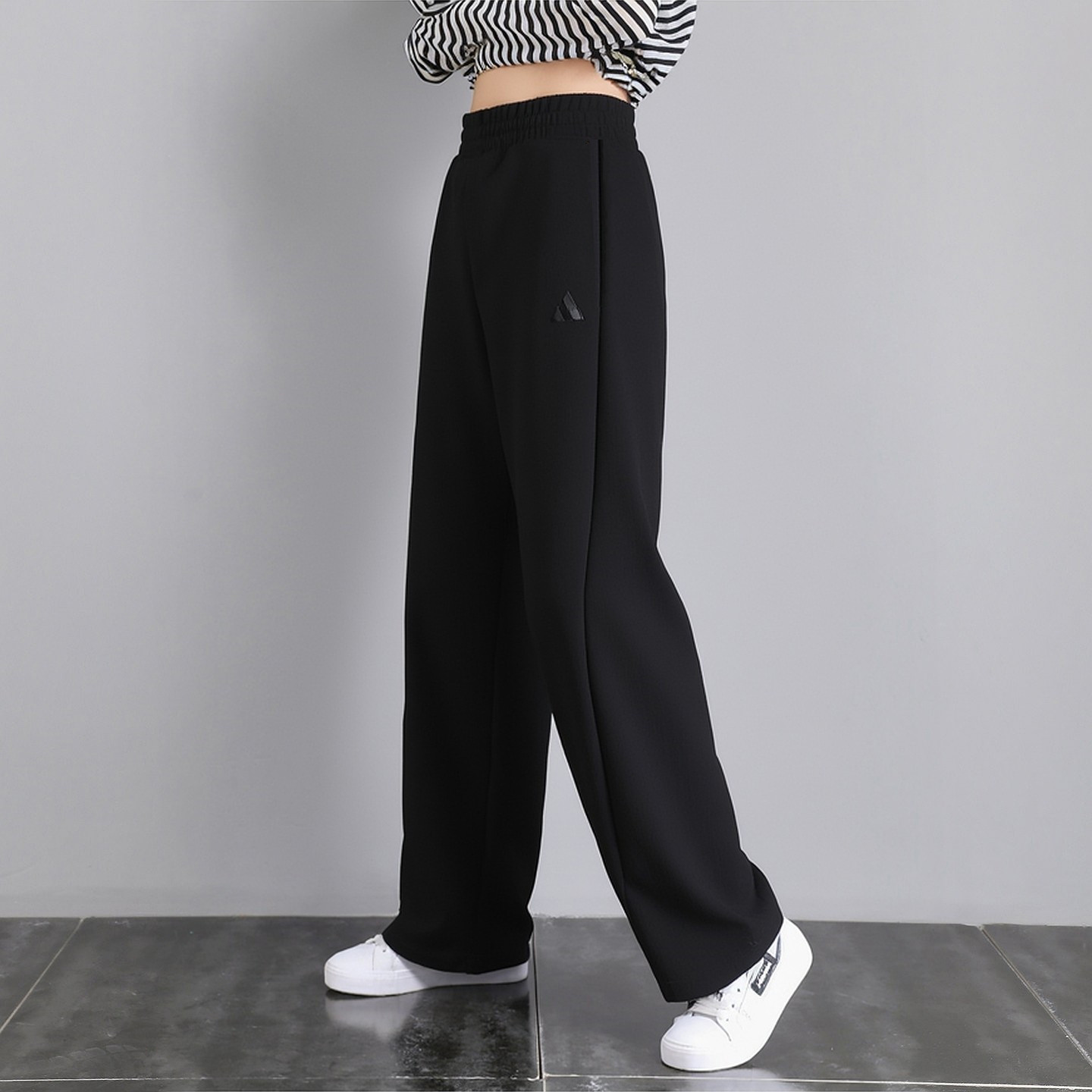 阿迪达斯女裤春季运动休闲直筒卫裤宽松长裤针织垂感阔腿裤JZ1582,运动服/休闲服装,运动长裤,淘宝优惠券,粉丝福利购,淘宝优惠卷