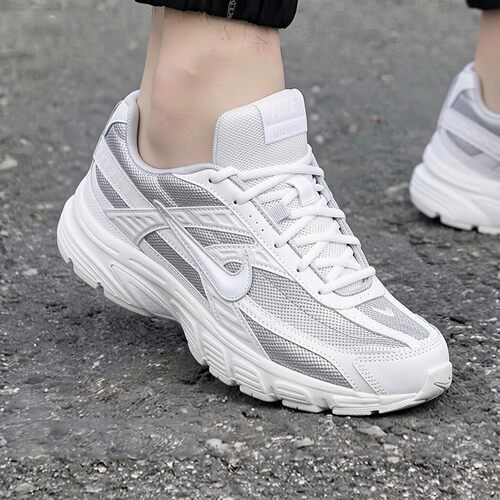 Nike耐克男网面运动鞋轻便老爹鞋