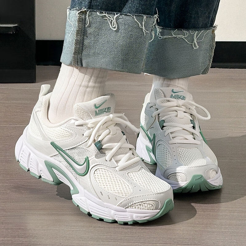 Nike耐克鞋子正品运动鞋轻便跑步鞋秋季新款女鞋网面鞋旅游休闲鞋