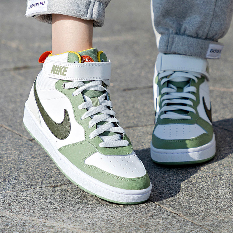 耐克拼接色休闲板鞋运动鞋女软底