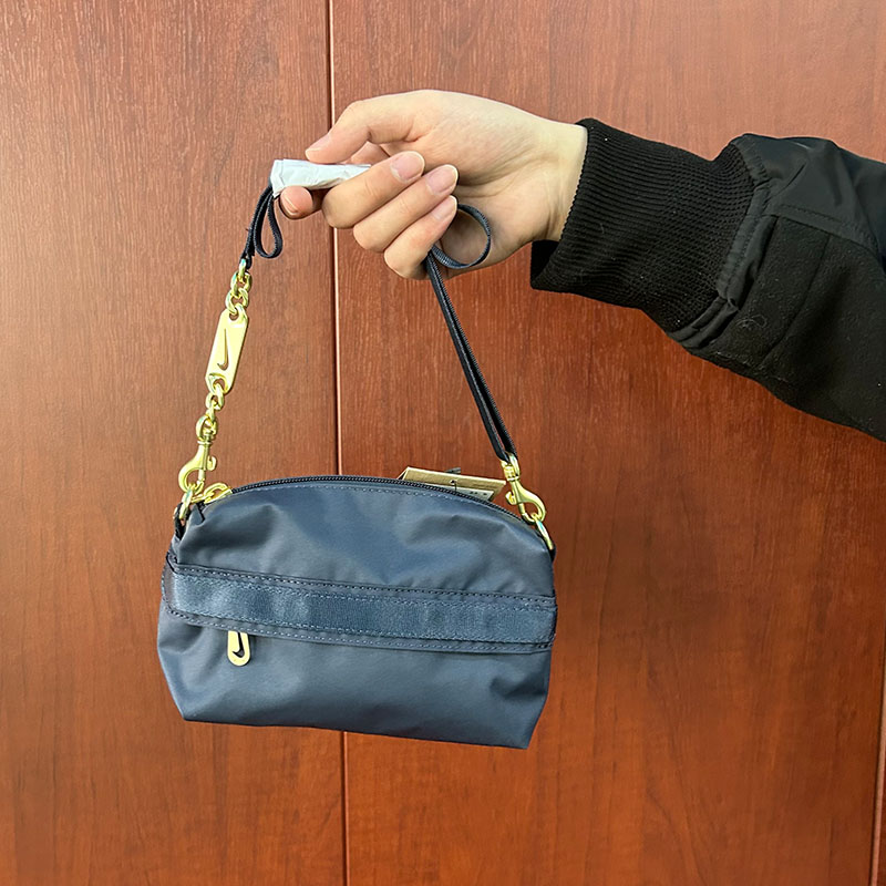 Nike耐克单肩包斜挎包2024夏季新款胸包金属链条包随身包女运动包,运动包/户外包/配件,挎包/拎包/休闲包,淘宝优惠券,粉丝福利购,淘宝优惠卷