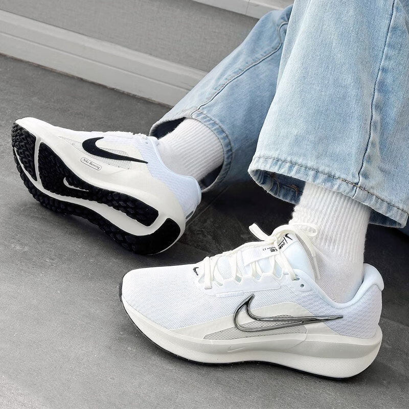 NIKE耐克鞋子正品网面跑步鞋轻便运动鞋夏季新款女鞋缓震旅行白鞋,运动鞋new,跑步鞋,淘宝优惠券,粉丝福利购,淘宝优惠卷