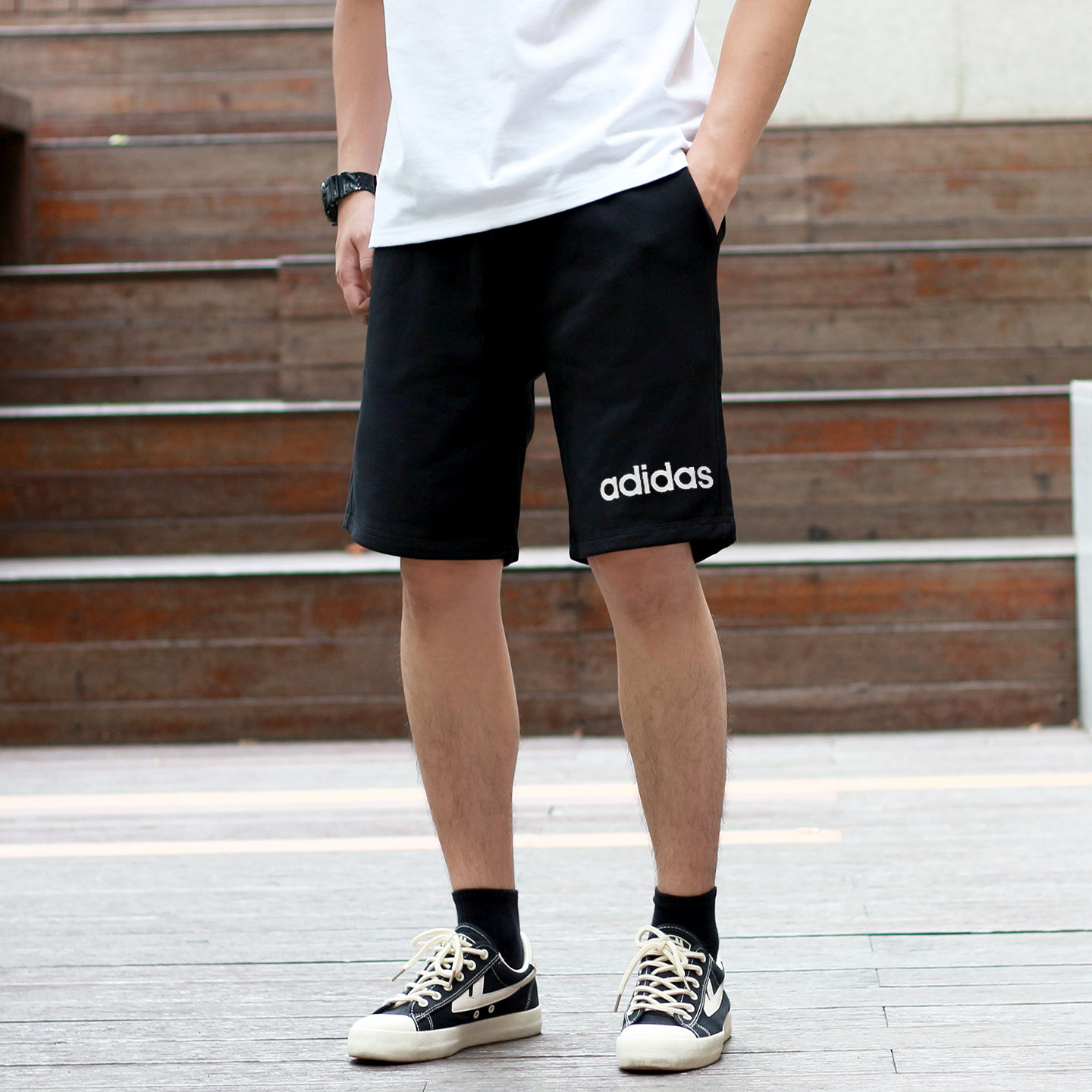 阿迪达斯短裤男夏季新款针织美式篮球运动裤透气复古宽松五分裤