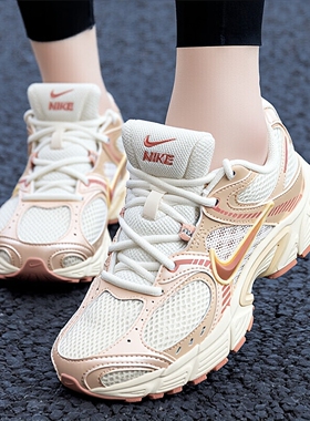 Nike耐克鞋子2026年新款运动鞋厚底老爹鞋粉色女鞋健身网鞋IH5088