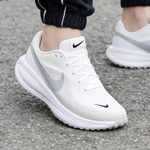 Nike耐克跑鞋男鞋春季REVOLUTION 8运动鞋厚底缓震透气健身跑步鞋