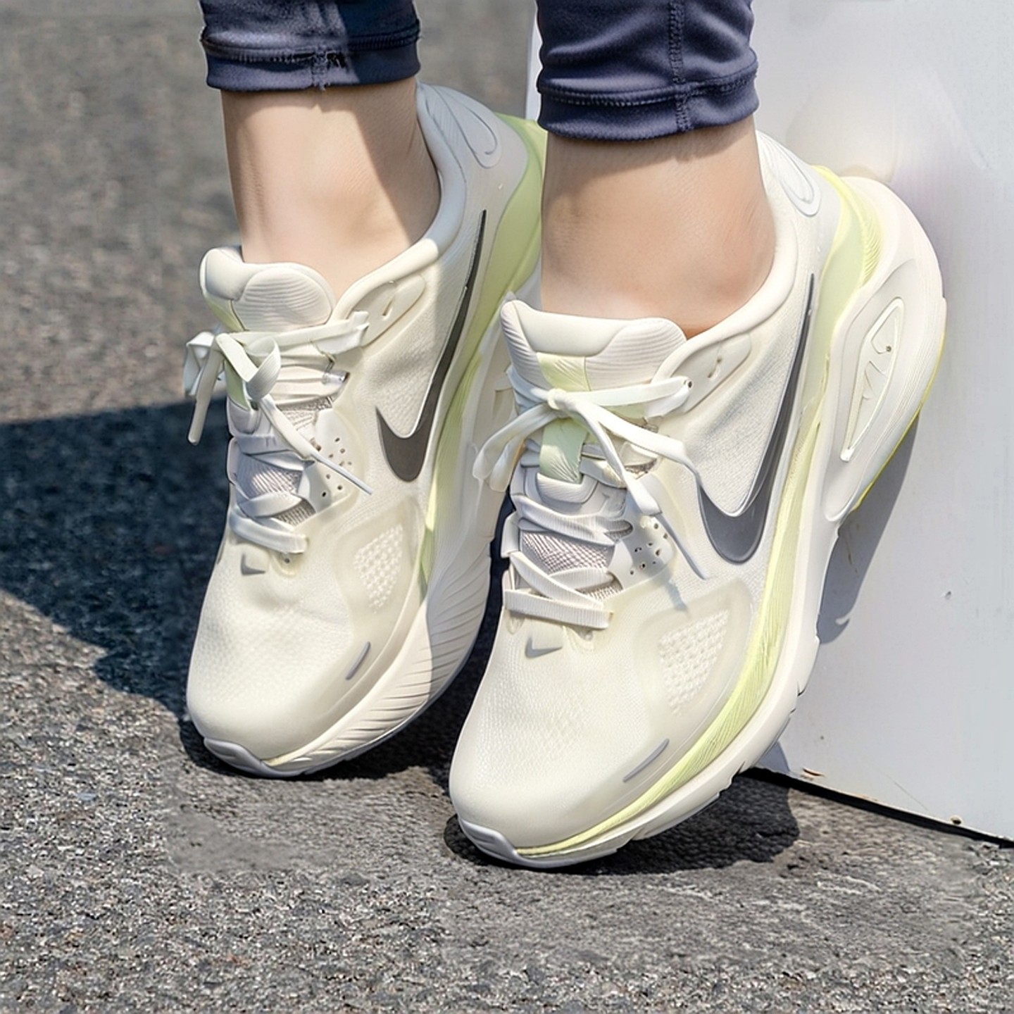 Nike耐克鞋子正品透气网面鞋运动鞋缓震跑步鞋秋季新款女鞋越野鞋