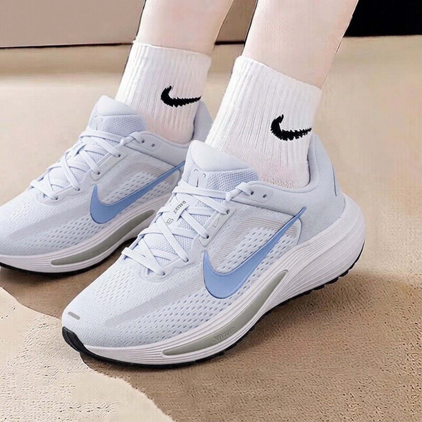 Nike耐克鞋子正品跑步鞋网面透气运动鞋秋季新款女鞋缓震旅行跑鞋