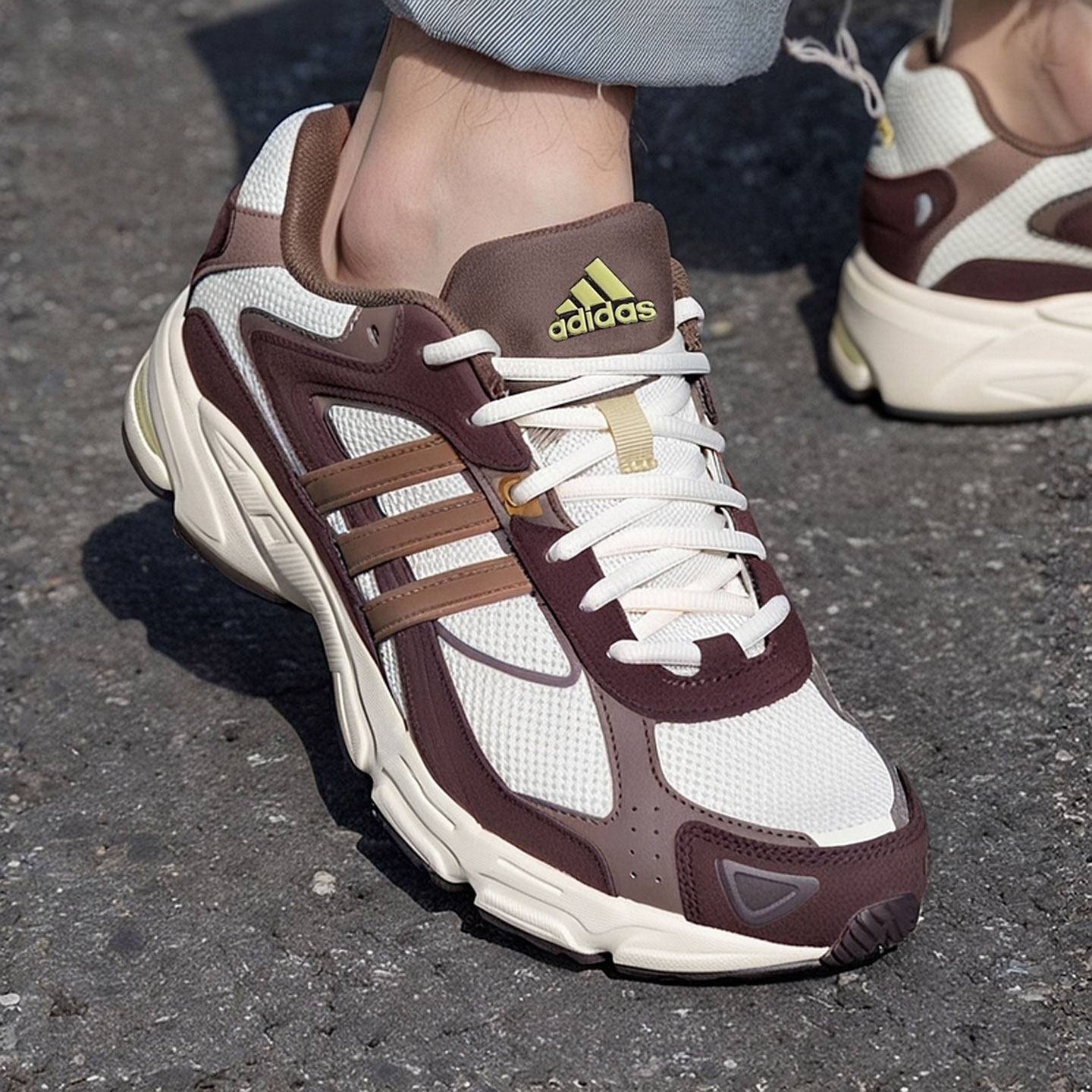 阿迪达斯老爹鞋男女新款正品复古篮球情侣美式ResponseCL跑步鞋女