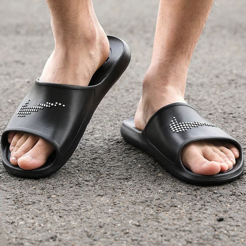 篮球拖鞋专柜正品假一赔十