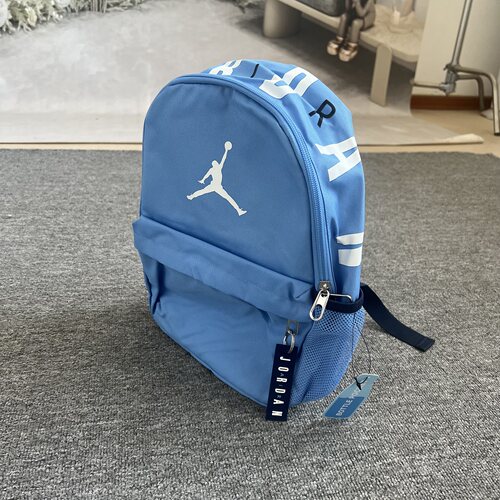 耐克运动大容量双肩包书包小包