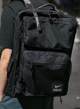耐克气垫肩带电脑包正品学生书包运动背包Nike黑色旅行男女双肩包