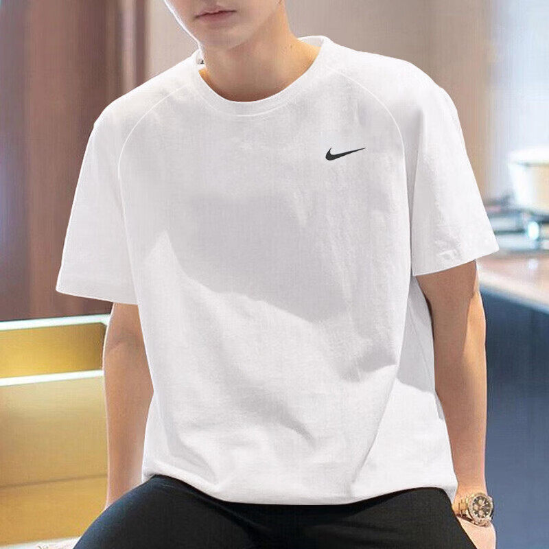 耐克速干短袖透气休闲T恤