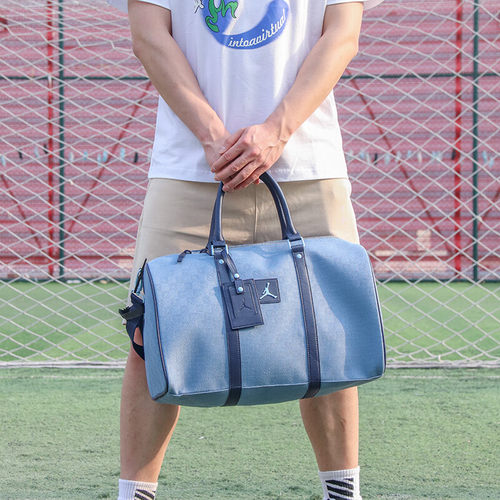 耐克单肩斜挎包运动休闲包男女包