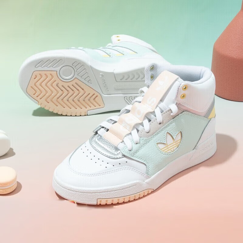 adidas阿迪三叶草女鞋休闲鞋板鞋