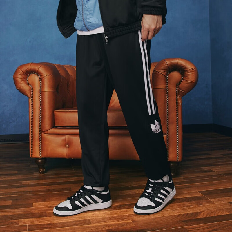 阿迪达斯运动裤男裤春季新款三叶草休闲裤宽松卫裤透气小脚裤长裤