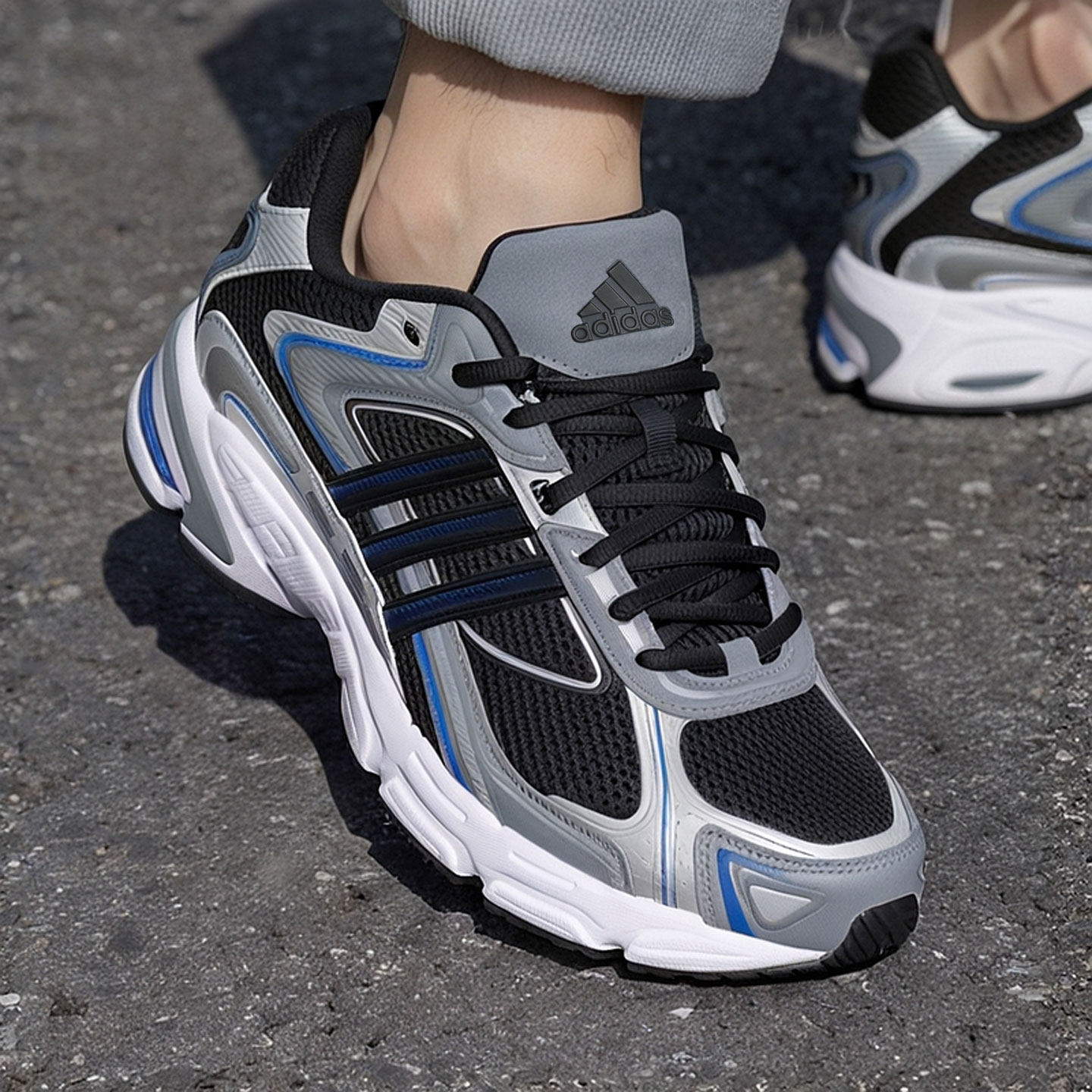 阿迪达斯男鞋新款正品复古休闲篮球缓震跑步低帮轻便休闲老爹鞋男