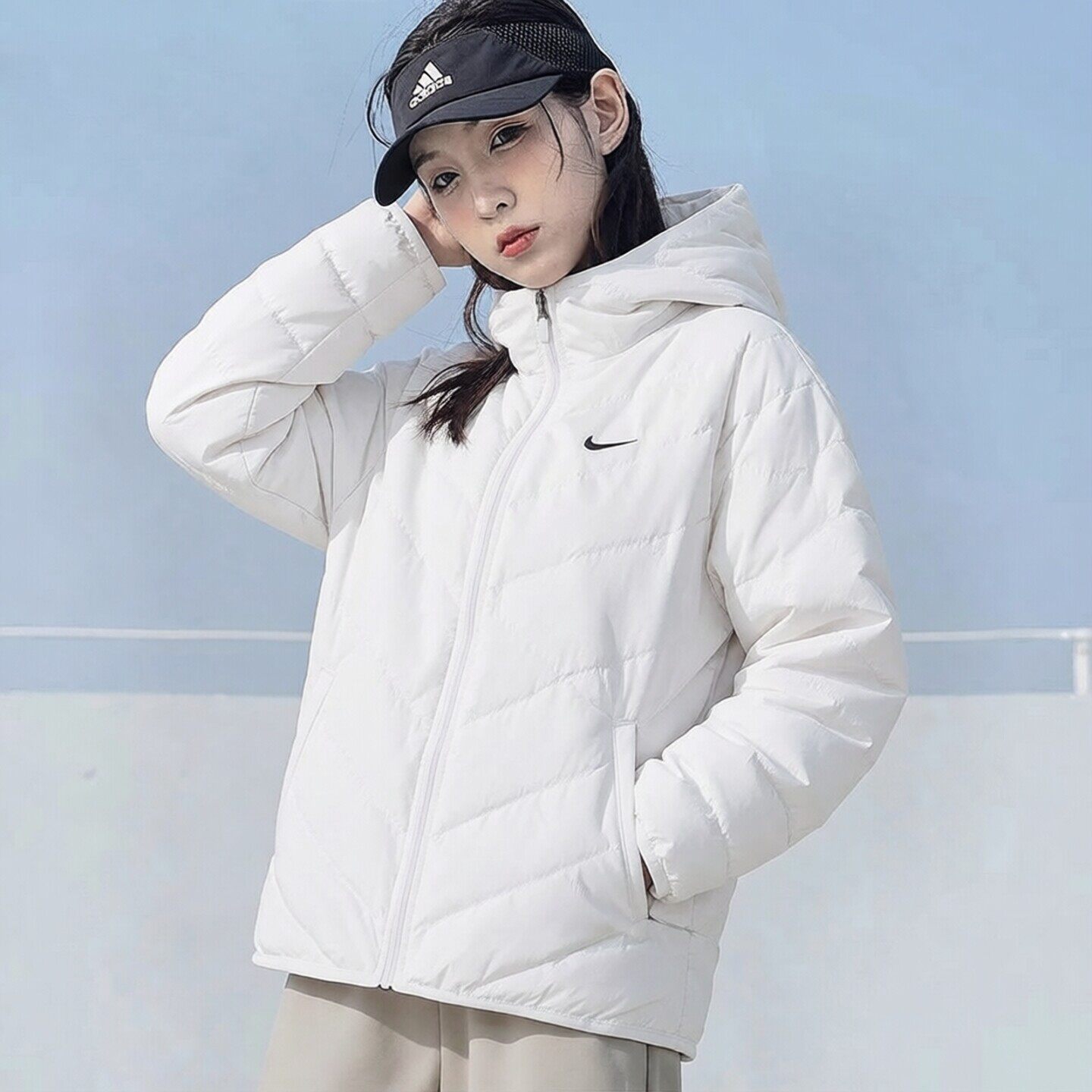 Nike耐克冬季新款连帽羽绒服550蓬女外套防风保暖上衣白色运动装
