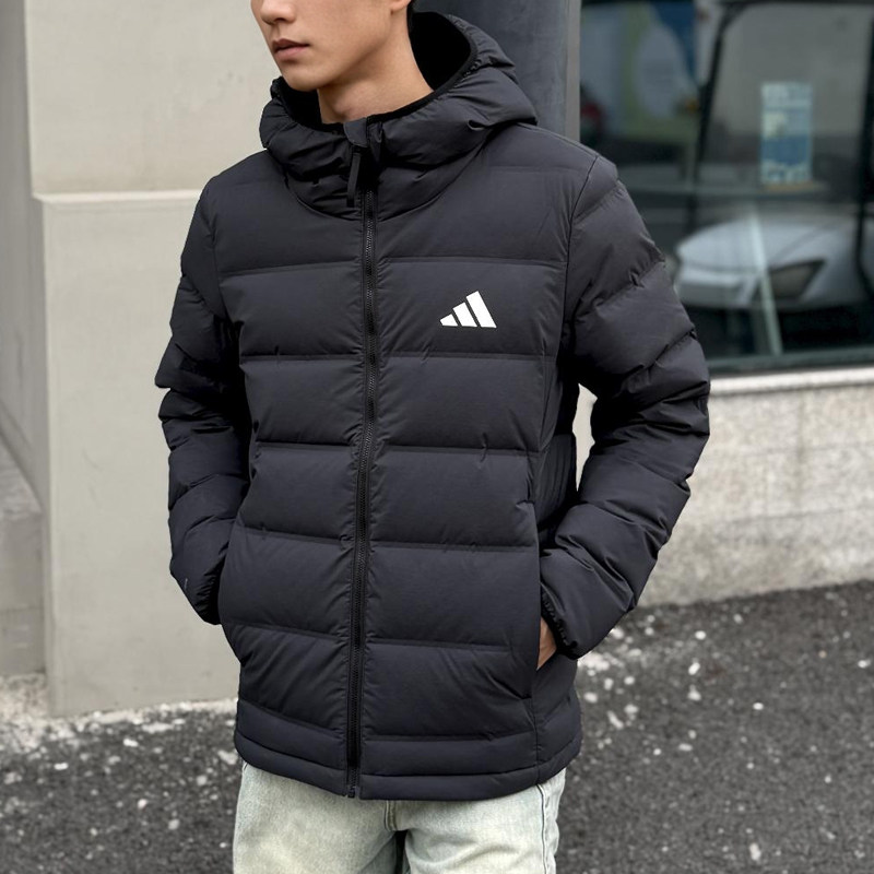阿迪达斯黑色羽绒服男冬新款连帽防风拒水外套宽松运动鸭绒面包服