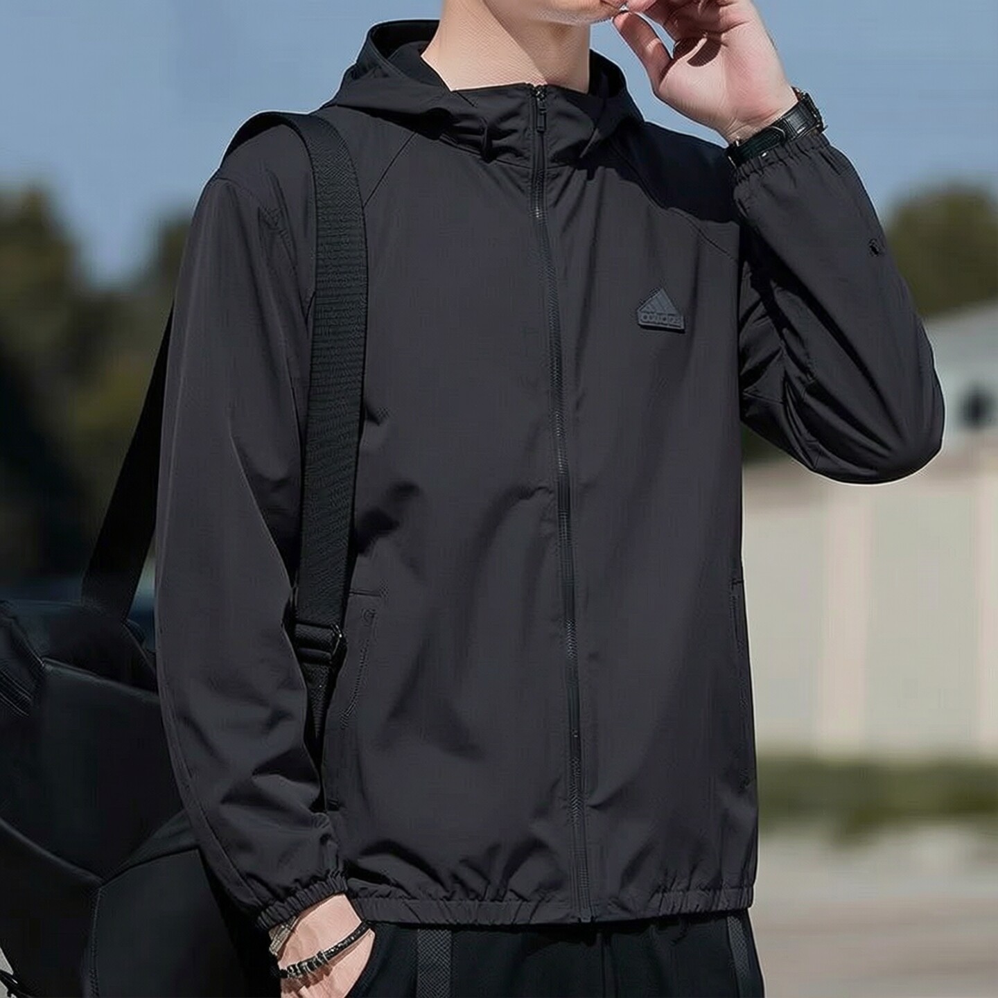 阿迪达斯外套男装新款连帽防风防晒健身训练运动服休闲薄款夹克