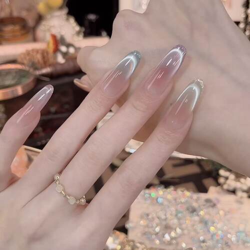 早春彩色法式短款猫眼美甲穿戴甲