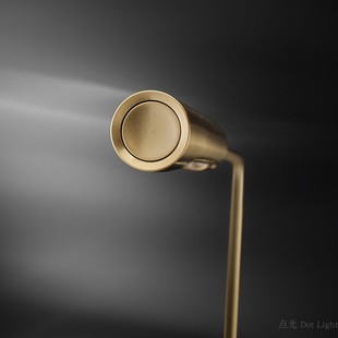 现代简约诧寂LED调光智能北欧立式 意大利Lumina Flo金色落地灯