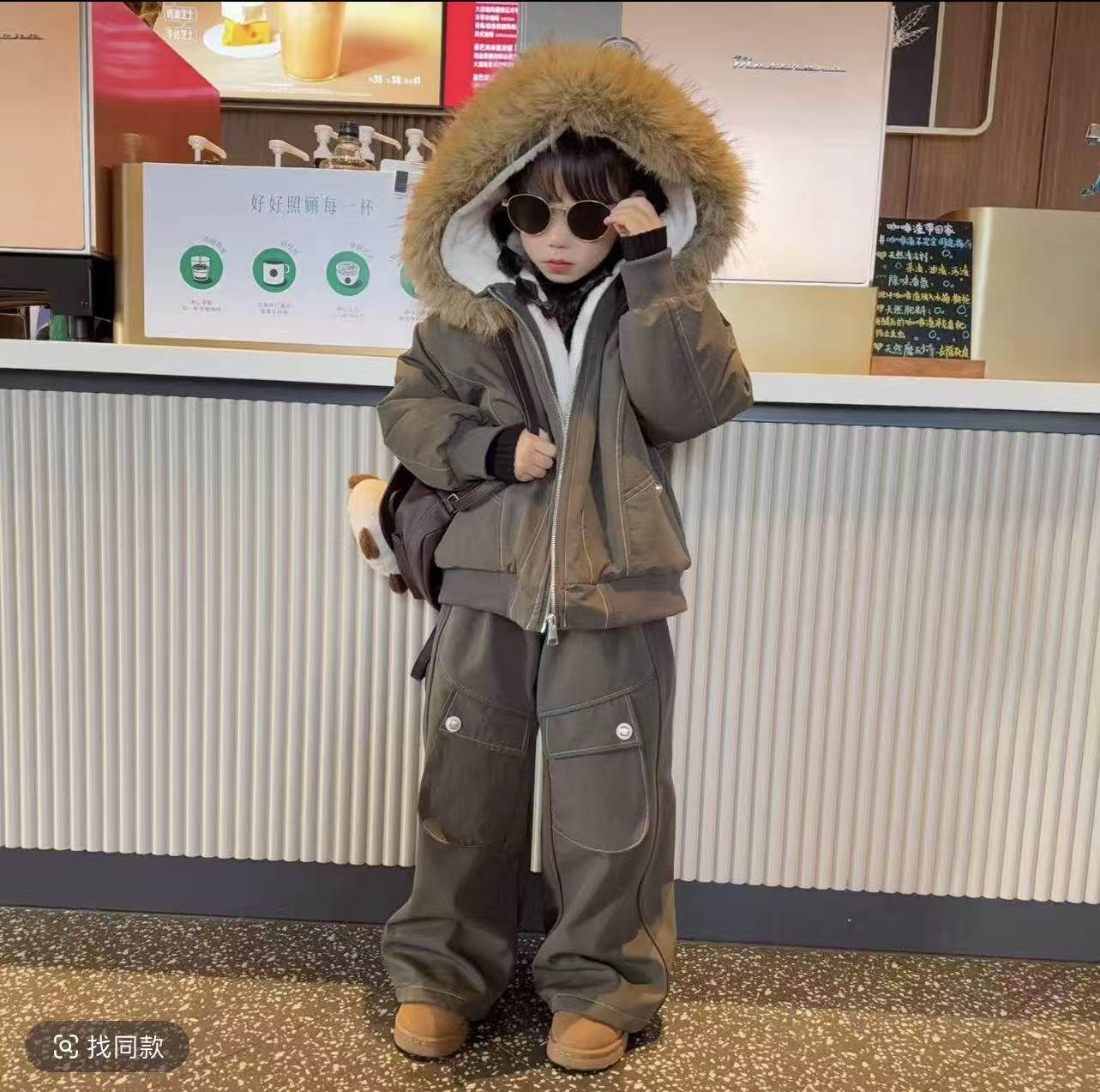 女童冬季套装冬装大毛领外套兔毛内里加绒军绿色外套工装裤两件套