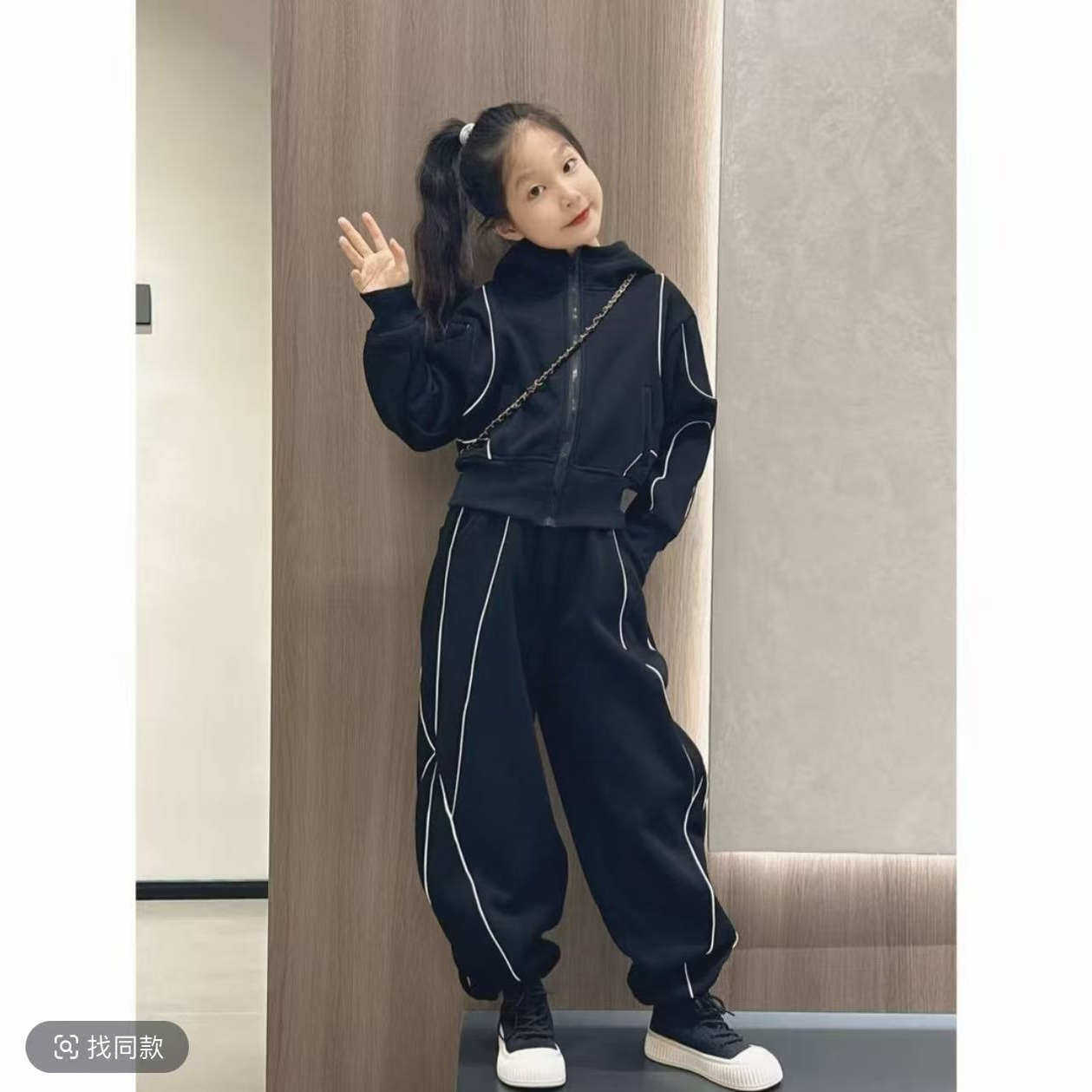 欧货休闲运动套装加绒女童秋冬新款帅气显瘦连帽外套阔腿裤个性潮