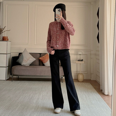 现货！M四面高弹！磨毛加绒~修身显瘦 精裁中腰微喇及地牛仔裤