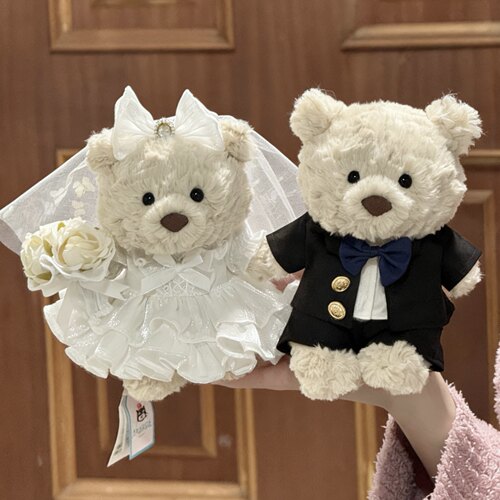 巴塞罗熊熊崽婚纱西装压床娃娃衣