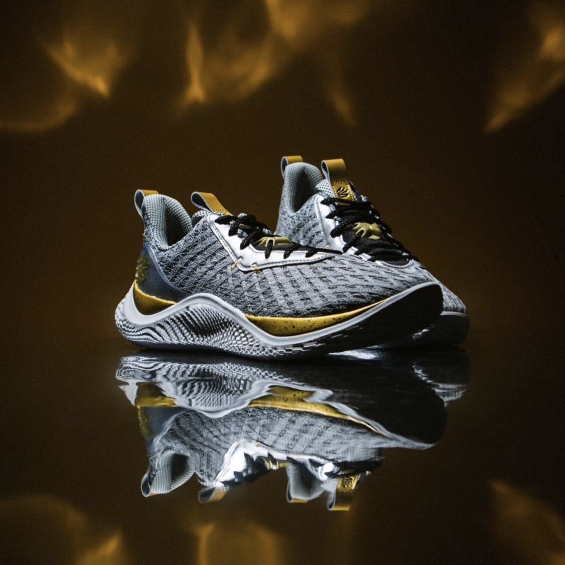 正品安德玛库里4/10 UnderArmour Curry4/10实战篮球鞋清仓促销男