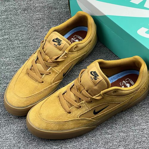 Nike SB MALOR 正品耐克TE 时尚舒适 翻毛皮滑板鞋HF3066-701