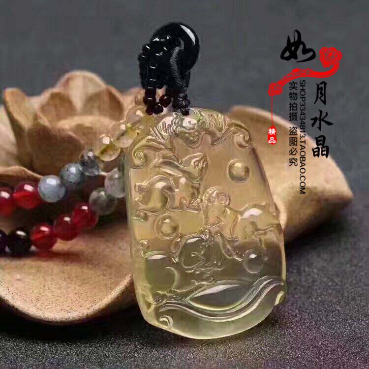 2026年天然黄水晶三合贵人吊坠羊猪兔吊坠招财水晶项链
