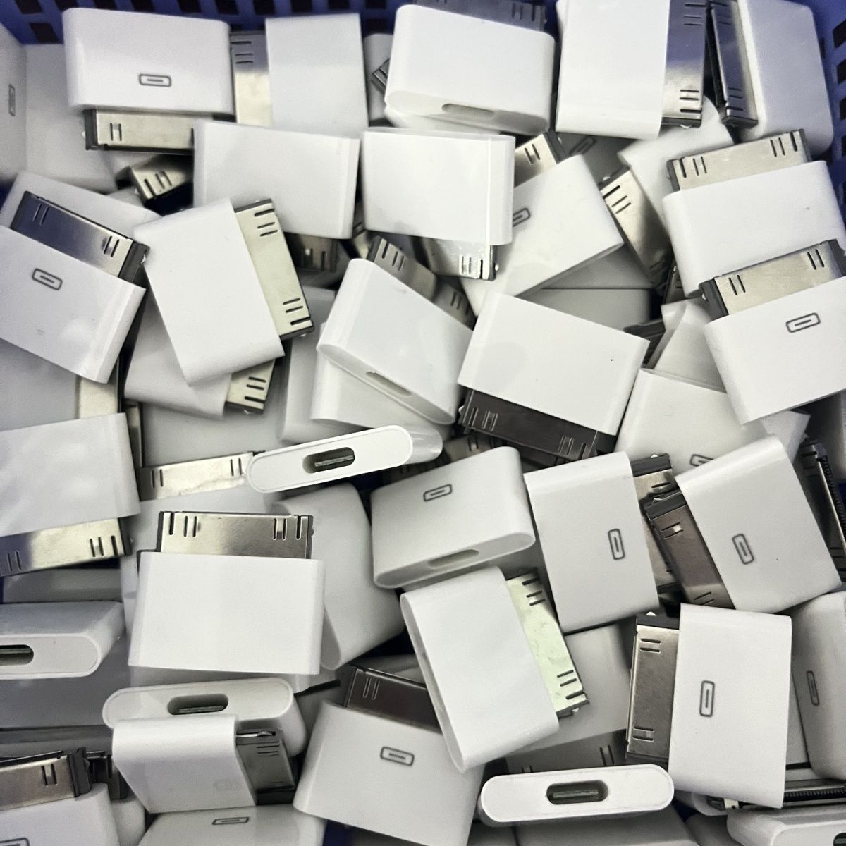 适用苹果LIghtning母转30Pin充电转接头iPhone4/4s转平板ipad老款