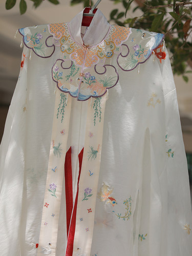 黎落阁明制云肩汉服绣花飘带单卖