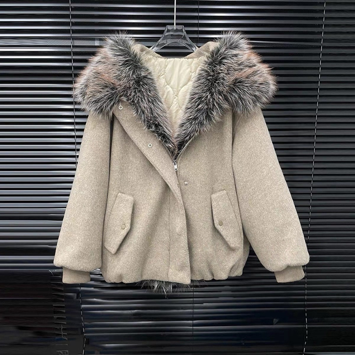 EAM STUDIO2025年秋冬新款大毛领毛呢外套女宽松加厚保暖连帽棉服,女装/女士精品,棉衣/棉服,淘宝优惠券,粉丝福利购,淘宝优惠卷