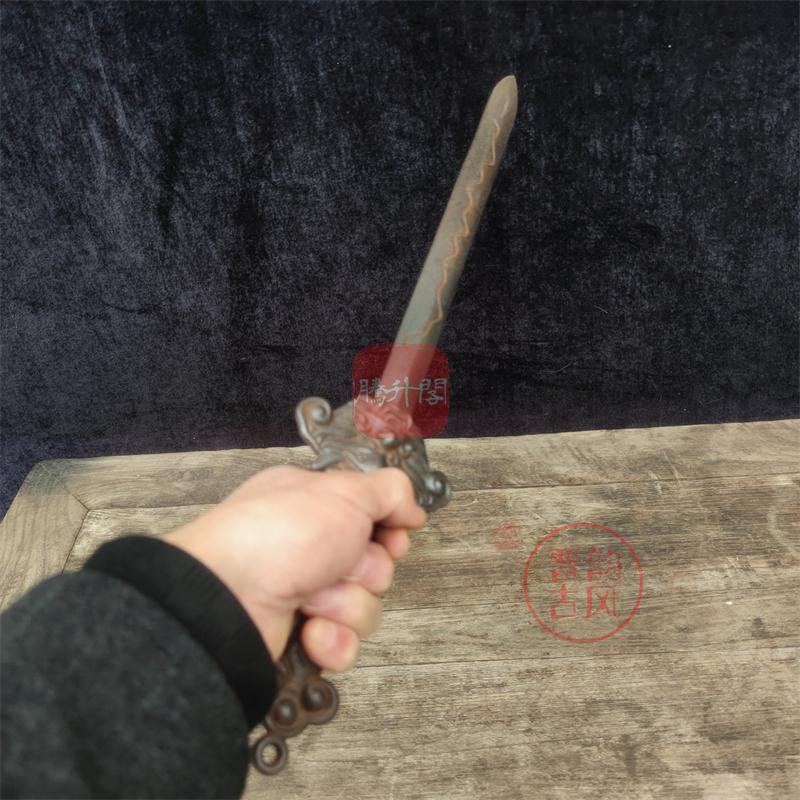 古董文玩热卖收藏铸铁仿古四方未开刃铁鞭铁剑健身把玩实用收藏