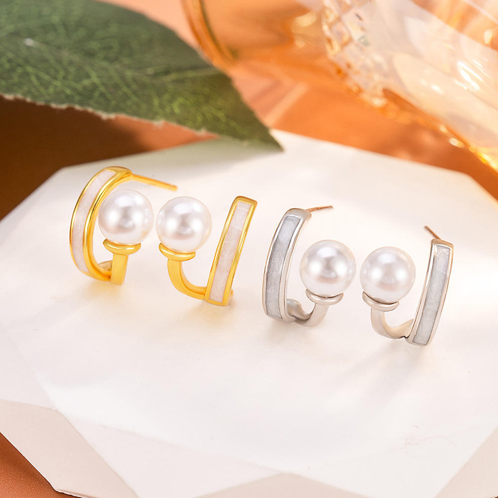 新款气质仿珍珠耳钉精致简约